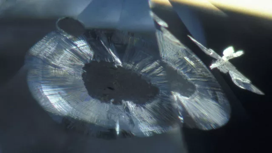 一探究竟显微镜下的钻石