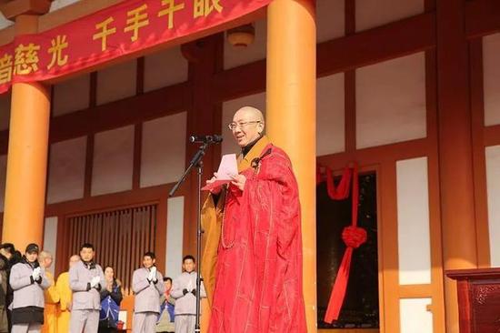 常州市佛教协会副会长,武进区佛教协会会长,宝林禅寺方丈慧闻法师致辞