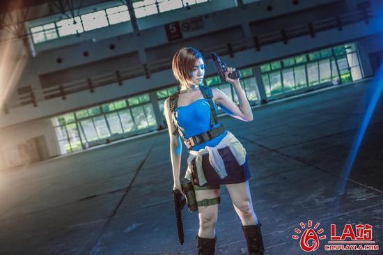 cosplay美图生化危机吉尔瓦伦丁