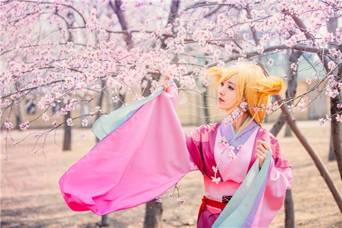 cosplay美图狐妖小红娘涂山苏苏