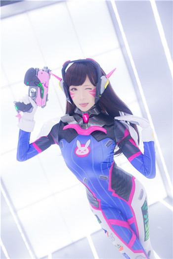 "   cn:蒂雅文化—青青子   授权来源:cosplay啦官网   新浪声明:新浪