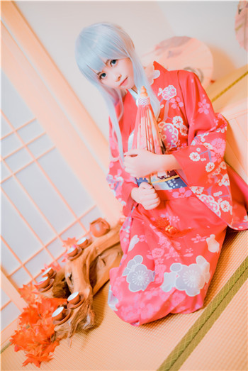 cosplay美图埃罗芒阿老师和泉纱雾