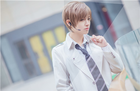 cosplay美图恋与制作人白起