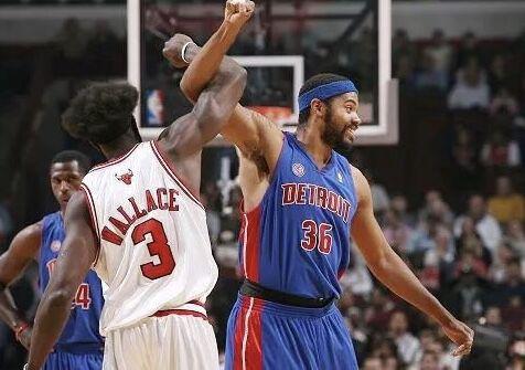 nba球星双华莱士下周要来重庆玩漂流