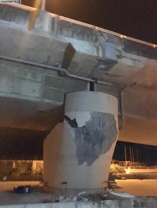 直击台湾花莲65级地震地面开裂建筑倒塌