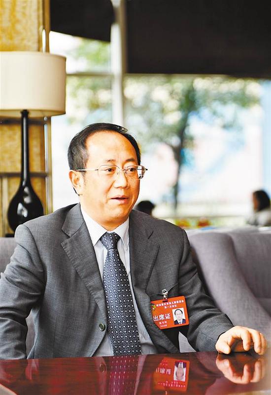 市人大代表,武隆城乡建设发展(集团)有限公司董事,总经理张春玉