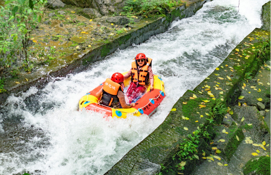 无漂流不夏天 神龙峡刺激漂流正式启动_新浪重庆_新浪网