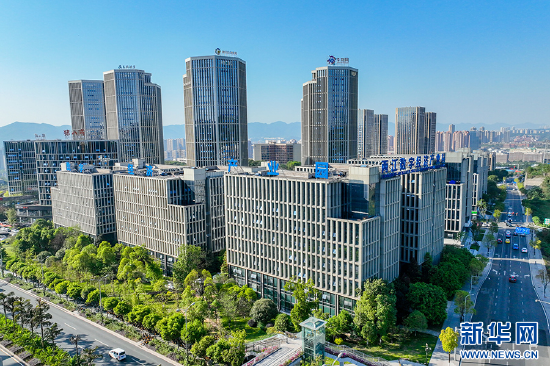 两江数字经济产业园。新华网发(陈文森 摄)