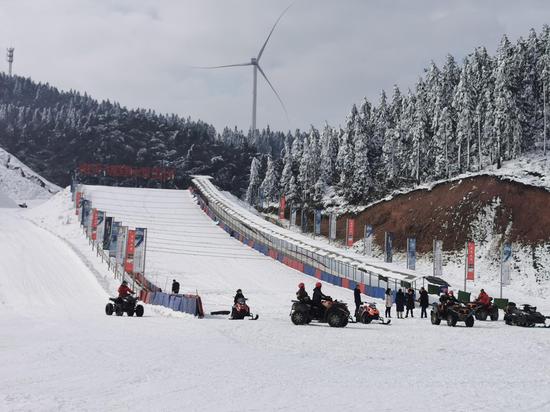 南天湖国际滑雪场你的戏雪圣地