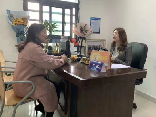 坚守保险初心,让爱与责任不留遗憾"农村很多家庭经济条件差,保障意识