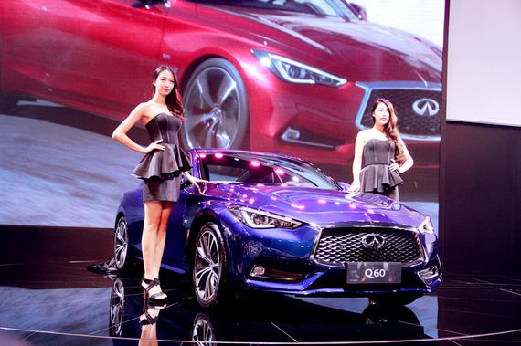 全新英菲尼迪q60重庆车展激情上市