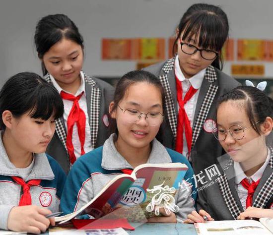 永川萱花中学供图