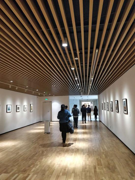 "为我们伟大祖国站岗"沈嘉蔚个展登陆龙美术馆(重庆馆)