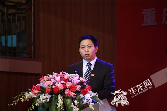 群凤和鸣声震九垓重庆市凤鸣山中学建校60周年庆典举行