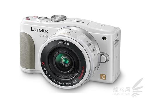 作为松下"女朋友系列"的第七款产品,gf7的外形设计较前代gf6相比有了