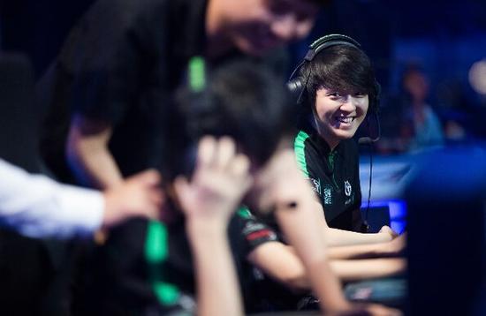 LPL夏季赛进入白热化阶段 各战队目前状态如何？