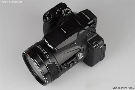 83倍超强光学变焦 尼康p900s售3999元