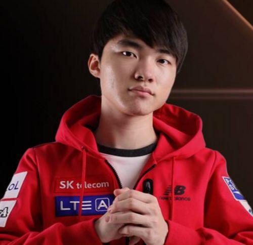 faker:没兴趣找女朋友 喜欢ez这样的男性英雄