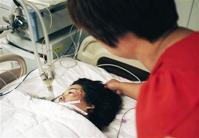 北京密云车祸致2死肇事车疑似城管执法车