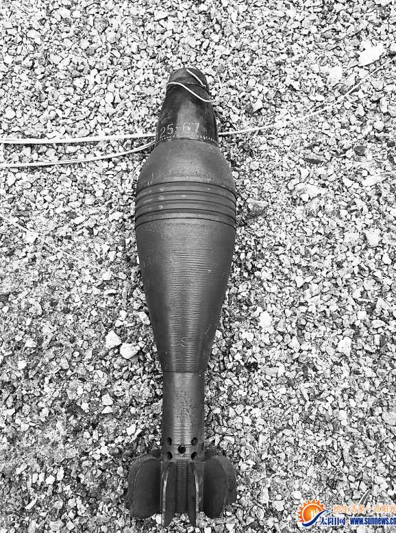 晋江老人捡到1枚67式迫击炮弹 误以为是废铁