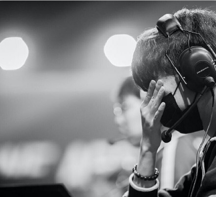 外国媒体人谈LPL落败 停滞不前成祸根