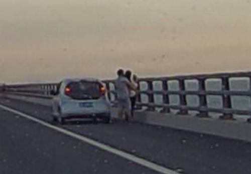 3417eba5b0d417abd48663