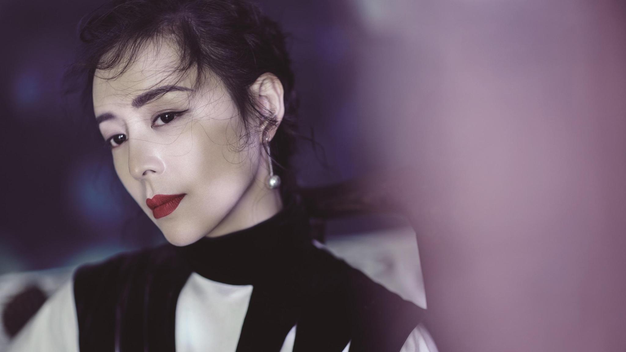 张静初正面表态 如何应对娱乐圈中潜规则