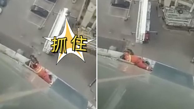 女生抑郁症跳楼轻生 消防员未能救下痛哭