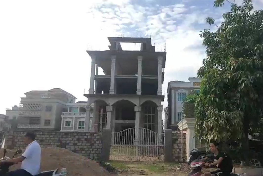 探访《破冰行动》原型村：制毒支书别墅烂尾