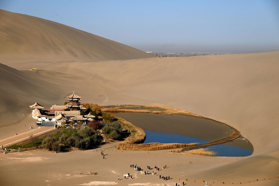 加沙停火协议生效后的48小时：人质释放、民众返乡、援助物资涌入