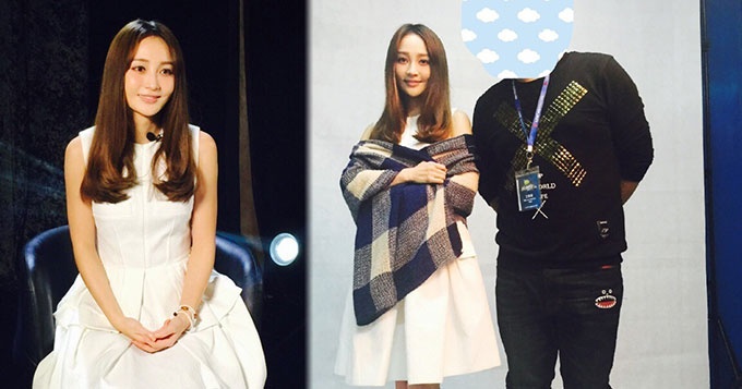 姚笛复出综艺首秀 穿白裙笑容明媚