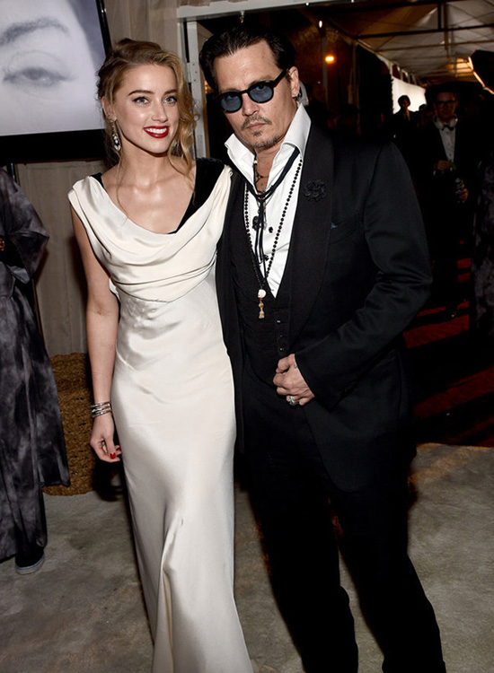 amber heard和johnny depp身高差8cmamber heard:170cmjohnny depp