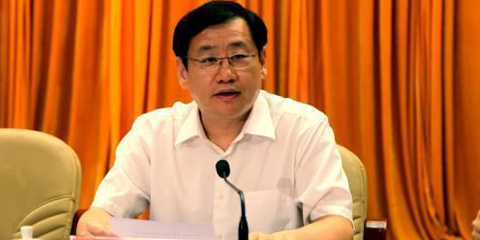 王小东任南宁市委书记 表示带头廉洁自律造福百姓