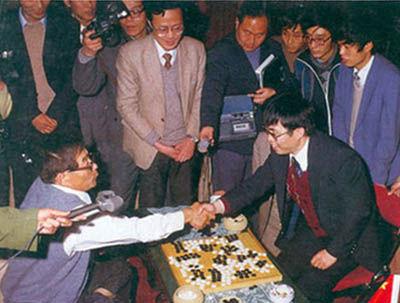 聂卫平忆擂台赛 稳扎稳打决战胜秀行先生