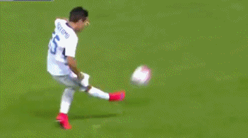 长友佑都助攻伊卡尔迪