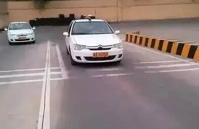 自动挡该咋开？这一步99%的人都做错了 