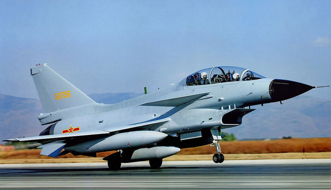 天上飞 地下跑 盘点那些阅兵的事儿