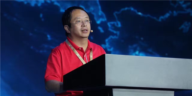 周鸿祎:人工智能不会威胁世界