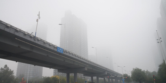 本轮雾霾60多个城市统一预警