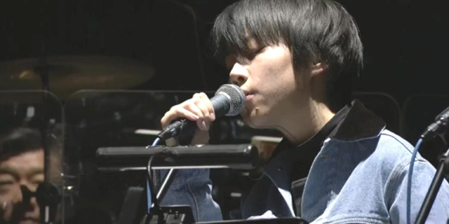 这是从王菲到窦靖童的交接吗?