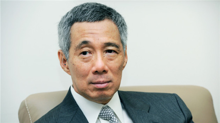 李显龙致函梁振英索要装甲车