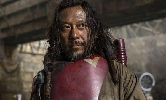 姜文和张国荣版《霸王别姬》对比