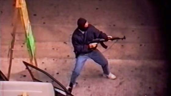 香港“贼王”叶继欢病逝 曾手持AK-47与警察对射