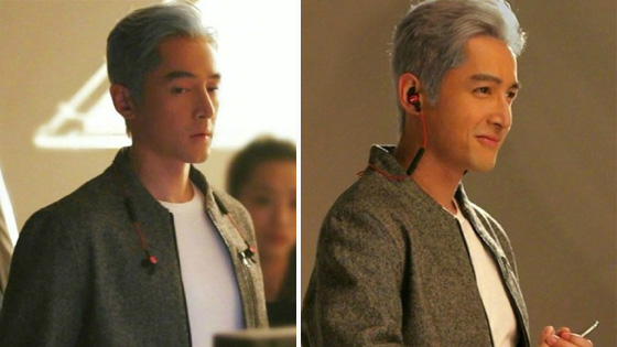 胡歌一头奶奶灰帅炸了