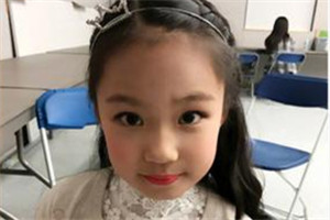 9岁女孩当张杰帮帮唱嘉宾 歌声简直是天籁