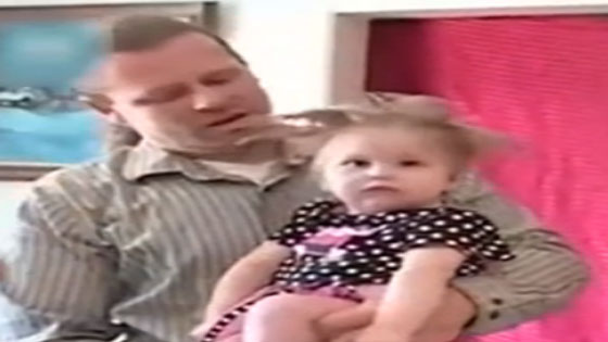 孕妇遭雷劈晕后产女婴 出生时如被电击过