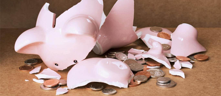 近三成大学生月生活费超1600