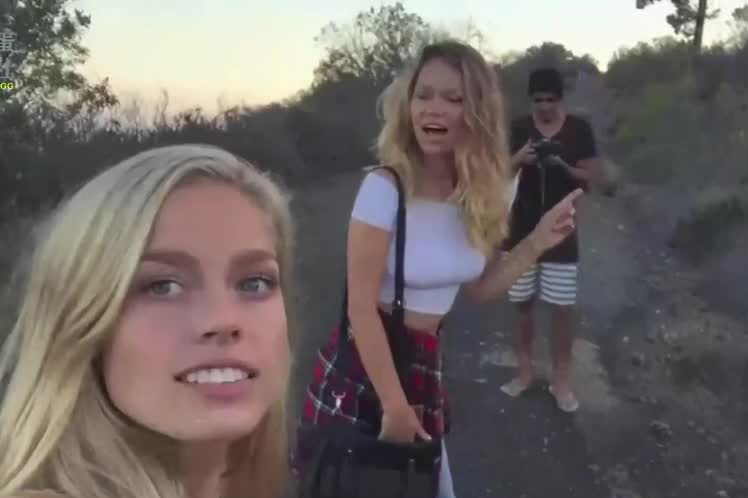 90后美女网红月入百万，却说快被逼疯了