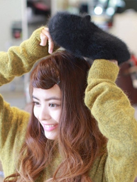 想要发型美美哒 炎炎夏日试试把刘海扎起来