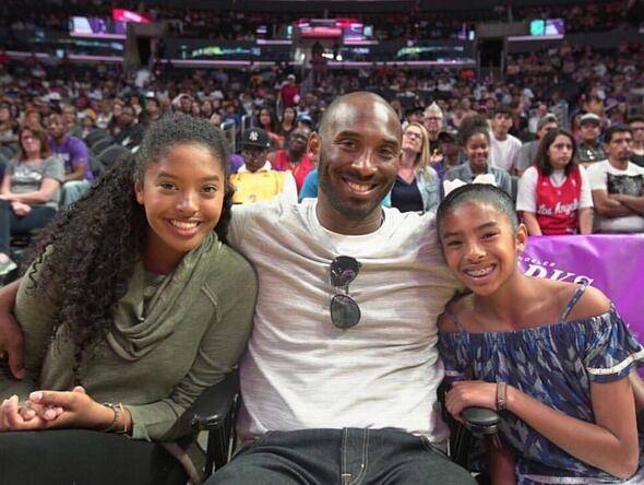 并发推祝贺水星队的戴安娜-陶乐西超越了蒂娜-汤普森,成为wnba历史